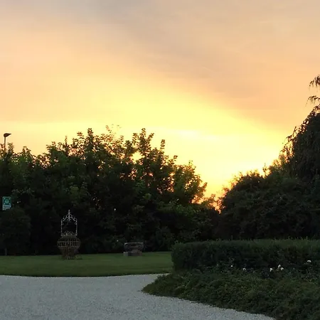 Borgo Dei Conti Della Torre Country house Morsano al Tagliamento