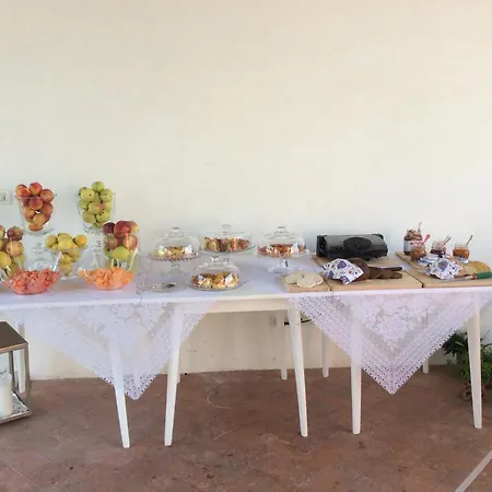 Borgo Dei Conti Della Torre Country house *