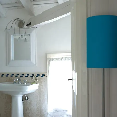 Borgo Dei Conti Della Torre Country house