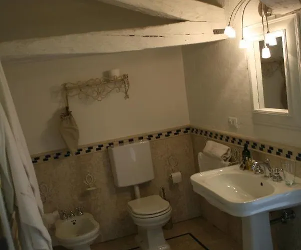 Borgo Dei Conti Della Torre Hétvégi ház