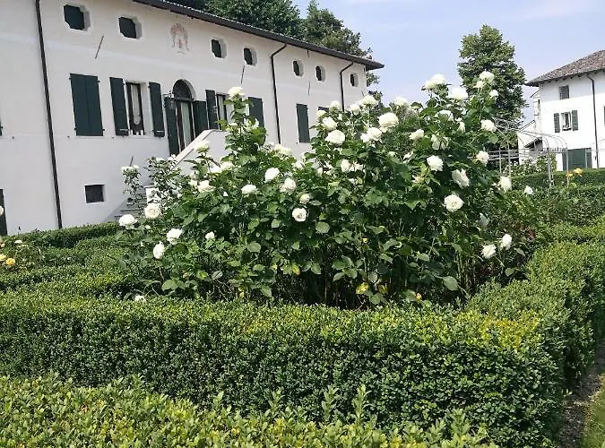 Borgo Dei Conti Della Torre