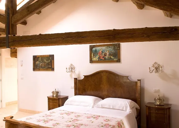 Borgo Dei Conti Della Torre Hétvégi ház *